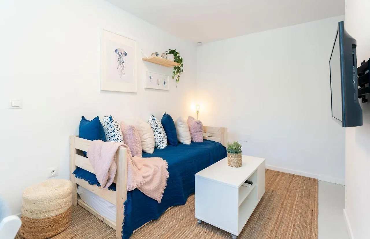Apartamento De Un Dormitorio Cerca De La Playa Estepona